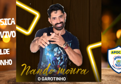 Música ao vivo! Música ao vivo!